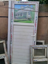 ابواب حمام ٢ • شبابيك حمام ٢ • بي في سي