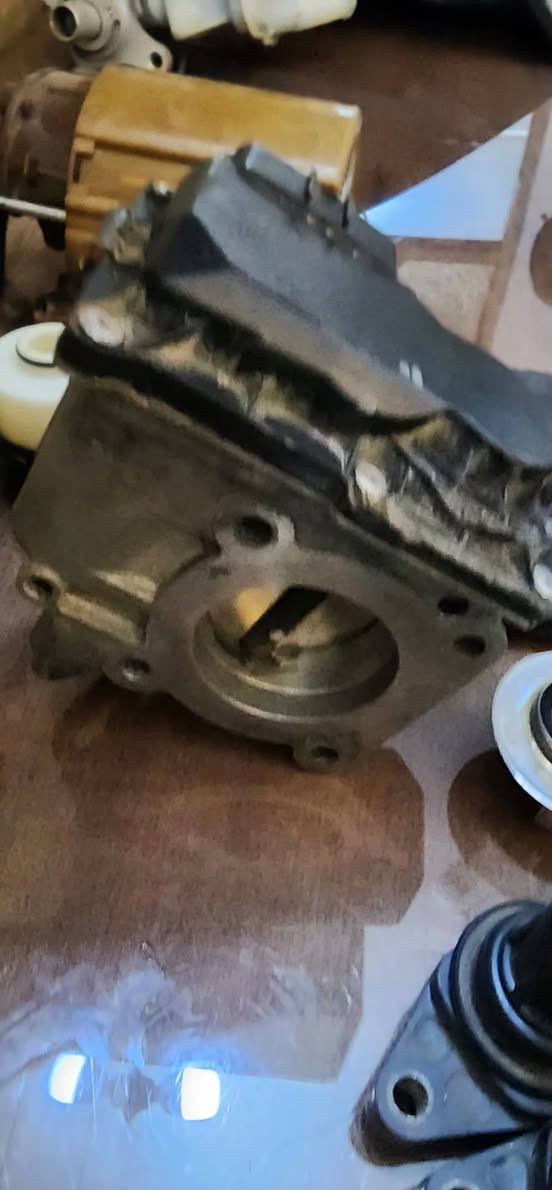 السلام عليكم 
من رخصة الادمن المحترم 
ادوات نيسان فيرسا شكل الهندي 
للبيع المحتاج منهن شي يدخل خاص ويقيم باليرضي الله الادوات كلهن وكالة
العنوان بغداد متواجد بالامين وبالجادرية


**إذا كنت صاحب هذا الإعلان وتريد حذفه لأي سبب، رجاءا أرسل رسالة إلى الدعم الفني**