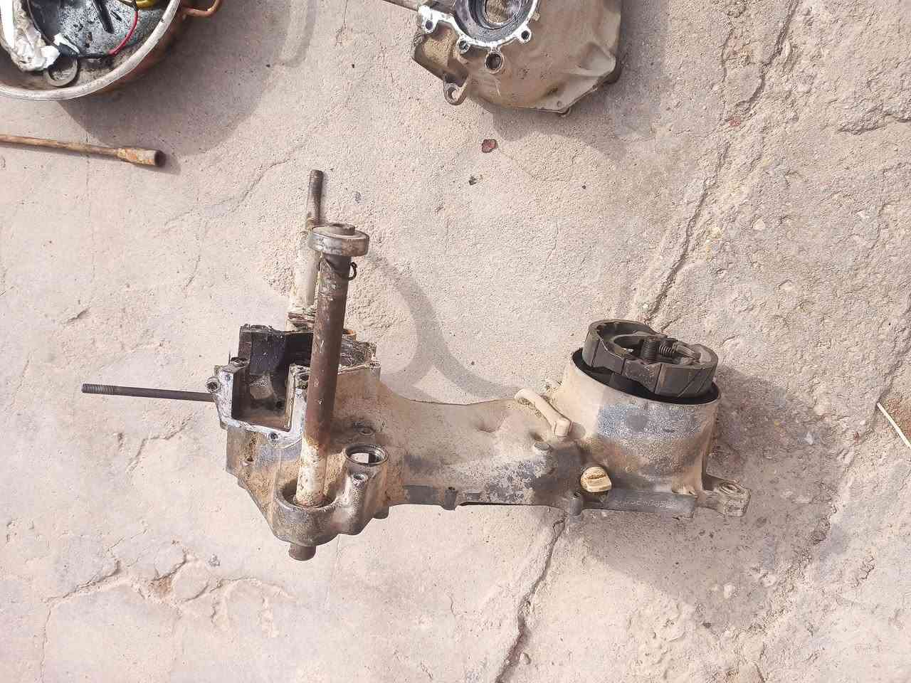 السلام عليكم قطع غيار دراجه منغولي اصليات كلمن وسعره الشراي يتصل على الرقم *********** العنوان الناصريه حي الزهراء
