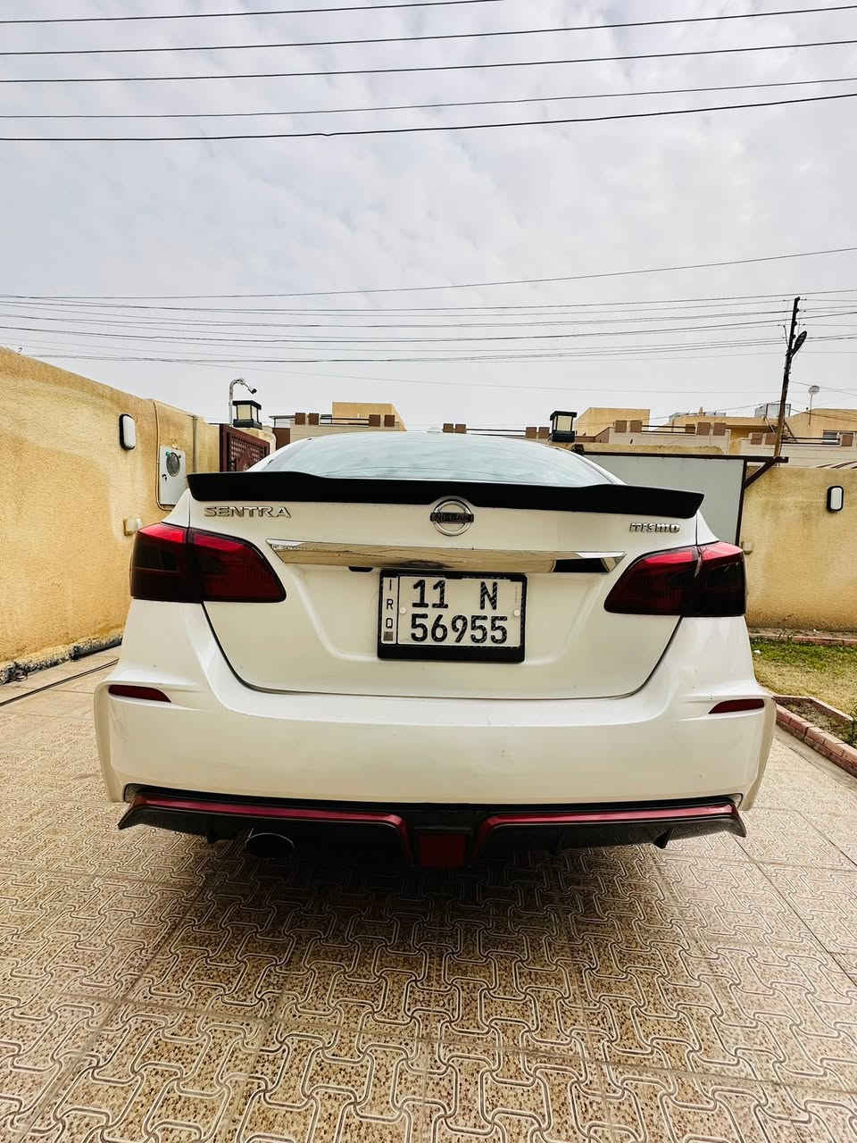 نيسان سنترا نسمو اصل  الاصل الفئة الرياضيه اعلى شي
موديل ٢٠١٩ 

محرك السيارة 1600 توربوا بقوة 188 حصان✈️

فول مواصفات 

كشنات رياضيه حضن وتدفئه 

داخل كاربون فايبر 

سيارة رياضية قوية سرعة وانطلاقة رهيبه 

السيارة جاهزة ترايها من الفاو لزاخو جاهزة مناقصها شعره

صدر جديد وادامه كامله عليها 

ماشية ١٠٤ رقم بغداد تحويل بنفس اليوم 

حادثها بس دعاميه خلفيه موضوح بالصور وبيها طخه بالعراق هم منزلها بالصور واثر حالوب بالقمارة

***********
