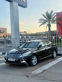 ▪️ هونداي ازيرا 2011 خليجي VIP ▪️ سياره كلش حلوه جديده شرط تحويل  للبي...