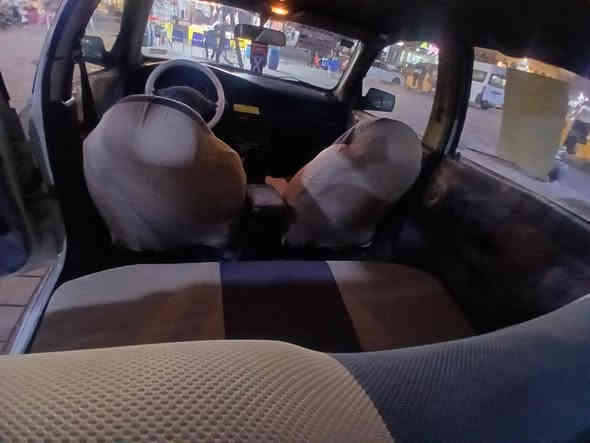 سمند موديل 2009 للبيع كير مكينه جدد فرنسي صارلي شهر من شادهن تبريد شغال السياره احلى من الصور مصفره سنويه لل2030 رقم نكليزي جديد تحويل ثاني يوم  بيهة بس جاملغ الايسر مبدل  دوشمه جديده 
المكان بغداد مدينه الصدر 
السعر 31 وبيهة مجال بسيط 
الرقم ***********
