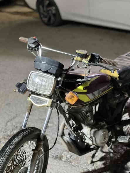 سلام عليكم
دراجه ايراني تايكر موديل 24 
الدراجه شغاله بيه نقوصات خفيفه لان متروكه الدراجه محرك بلادي شاشه الوان كلشي بيه بلادي وشغال فقط ترتيب مكاني بغداد الغزاليه رايدها قيم بل يرضه الله وراسلني متواجد واتساب 
***********
