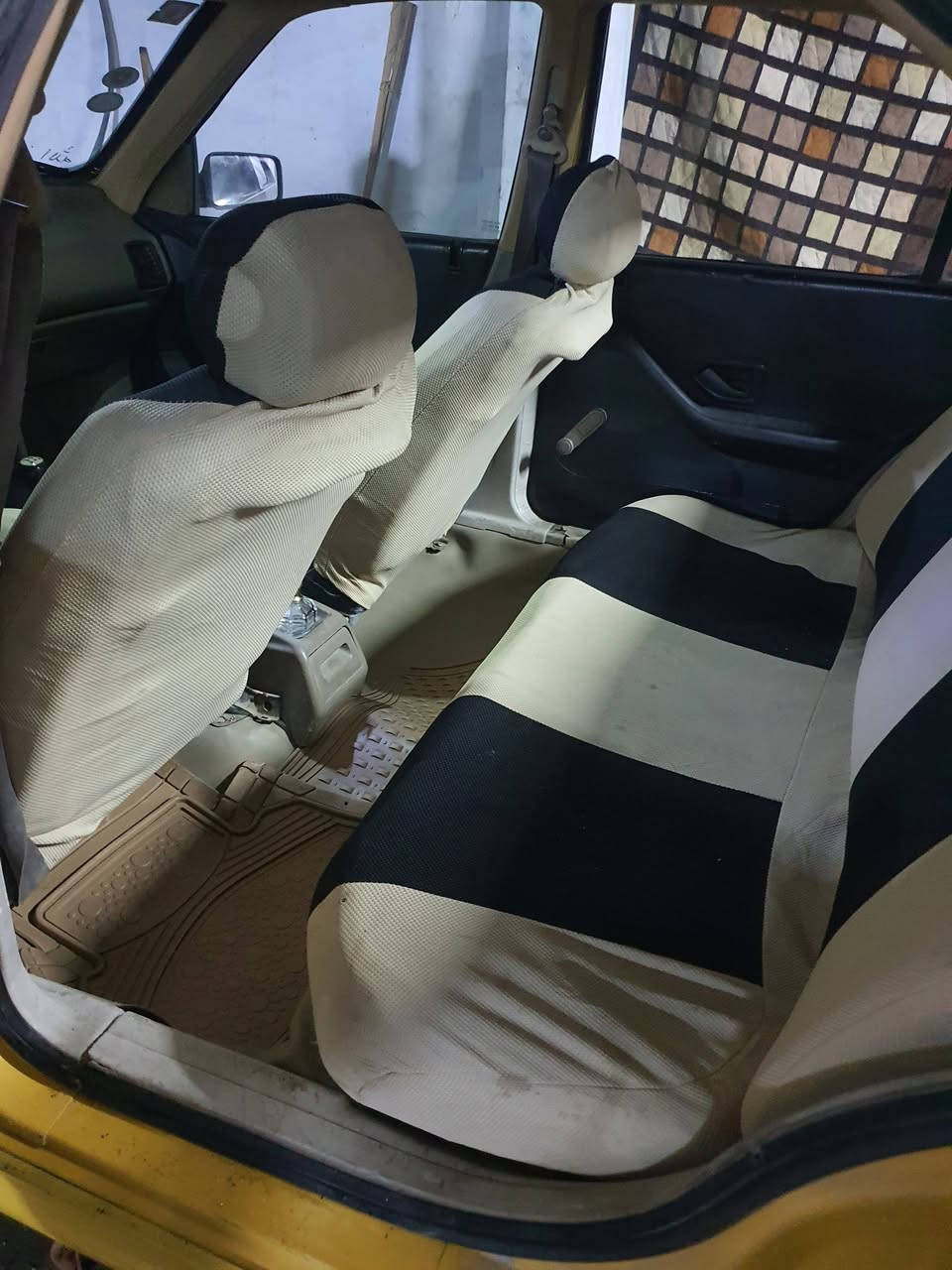 السلام عليكم 
بيجو 405  
موديل 2010 
رقم نجف انكليزي  باسمي 
كير مكينه خير من الله 
سمكره جديده 
تبريد شغال  نقصه غاز 
السعر 30 او بيه مجال 
مكان السياره بابل المسيب 
للاستفسار  ***********
