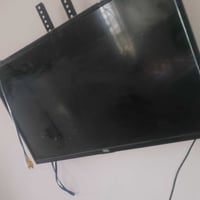 شاشة ٣٢ • جديدة • نجف