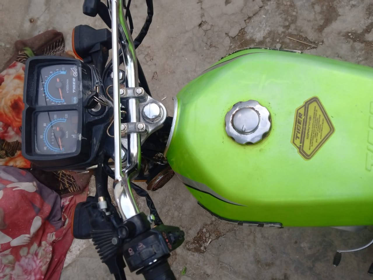 الدراجة تايكر مكفوله كفاله عامه الدراجة برغي ما مفتوح بيها العنوان بغداد الزعفرانية السعر 600 الرقم ***********
