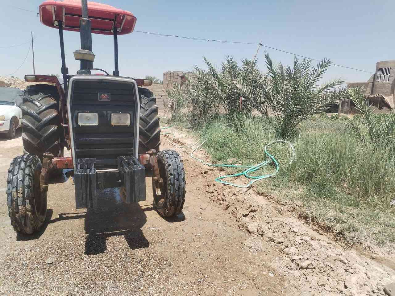 السلام عليكم  فوركسن برازيلي للبيع حجم 275  كير ومحرك  شرط السعر 12 مليون وبي مجال
الاستفسار أكثر الاتصال على الرقم التالي ***********
