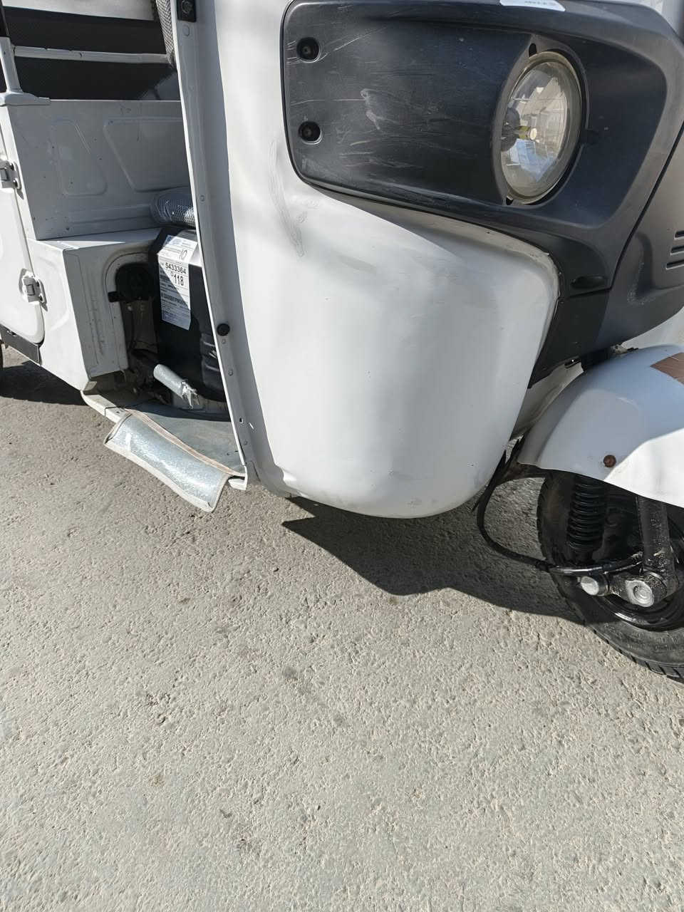 سلام عليكم تكتك مديل ٢٢شهر العاشر رقم و سنوية ديالى  تحويل ثاني يوم تكتك كشر نضيف  بيه سبق جوة  آلبكلايت اليمن شوية مكينة  مكفولة تنقيث تبخير مرتبة دوشمة كاعيات مسجل كبات  سعر ٧٨٠٠وبيه مجال الطيبين مكان ديالى خان بني سعد ***********
