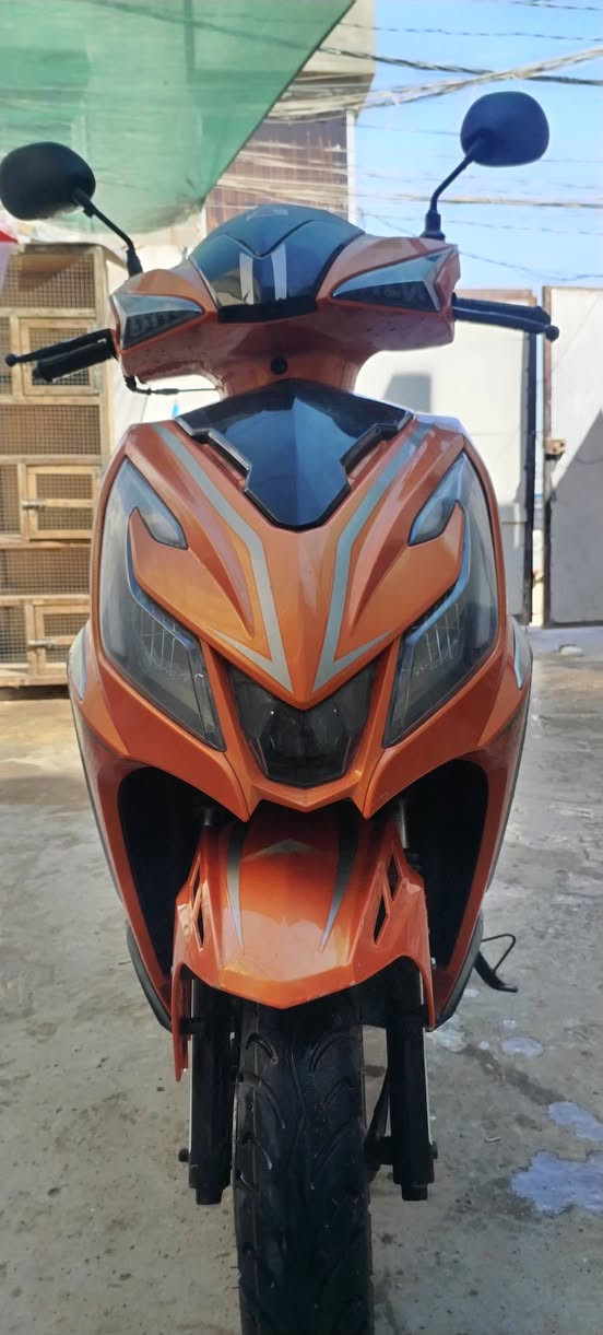 متاح دراجه جامبو 2023 مكفوله اي نقص مابيها ريموند تشغيل عن بعد سلف هندر اشاير كلها شغاله فول السعر 350 وبيها مجال حله حي الامام الخاص مفتوح او الاتصال ***********   مكفوله٠٠٠٠٠٠٠
