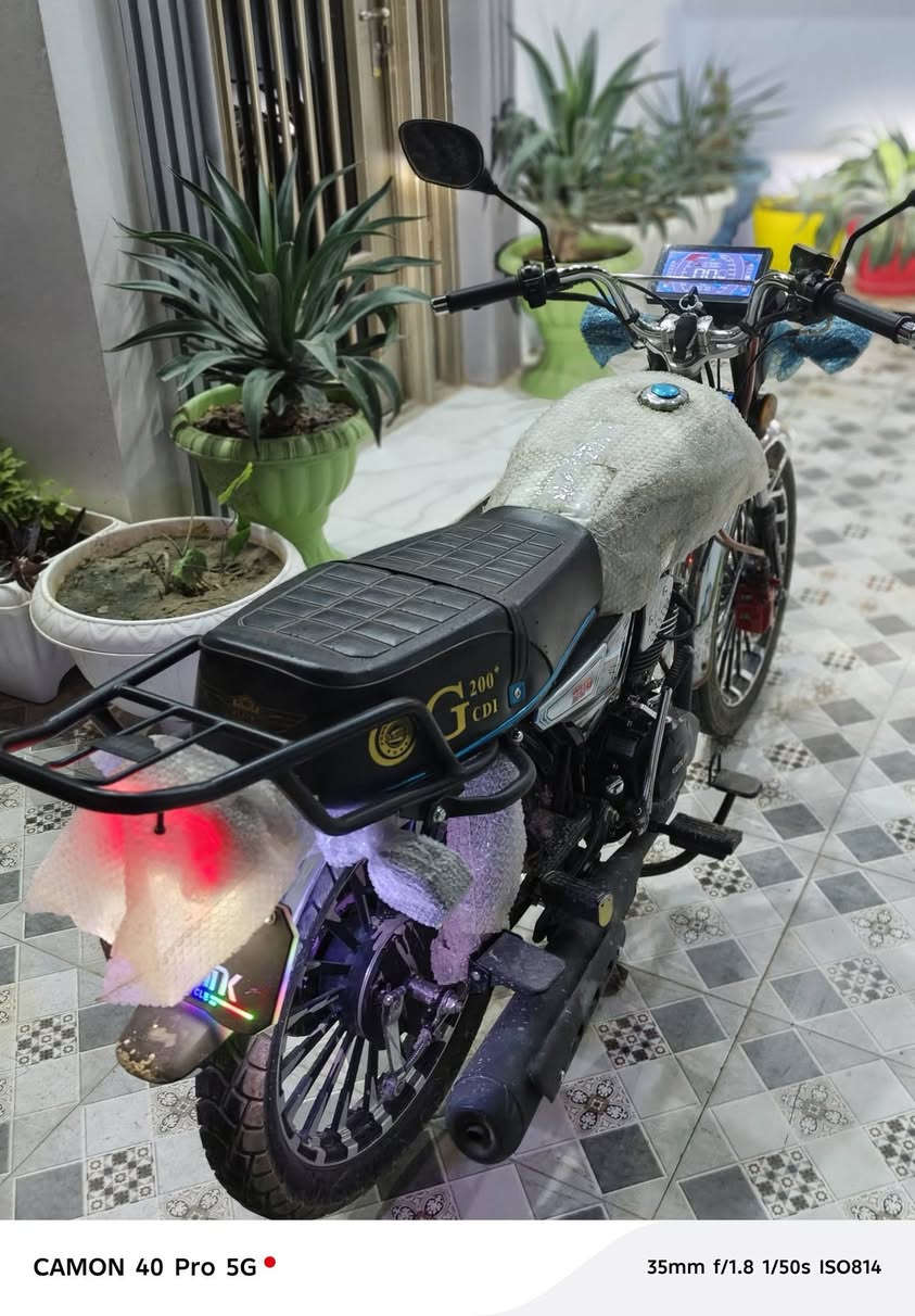 السلام عليكم
ايراني 2025زيرو
كامل مواصفات
سعر950وبي مجال بسيط حك الجيه
مكاني سامراء حي المثنى


**إذا كنت صاحب هذا الإعلان وتريد حذفه لأي سبب، رجاءا أرسل رسالة إلى الدعم الفني**