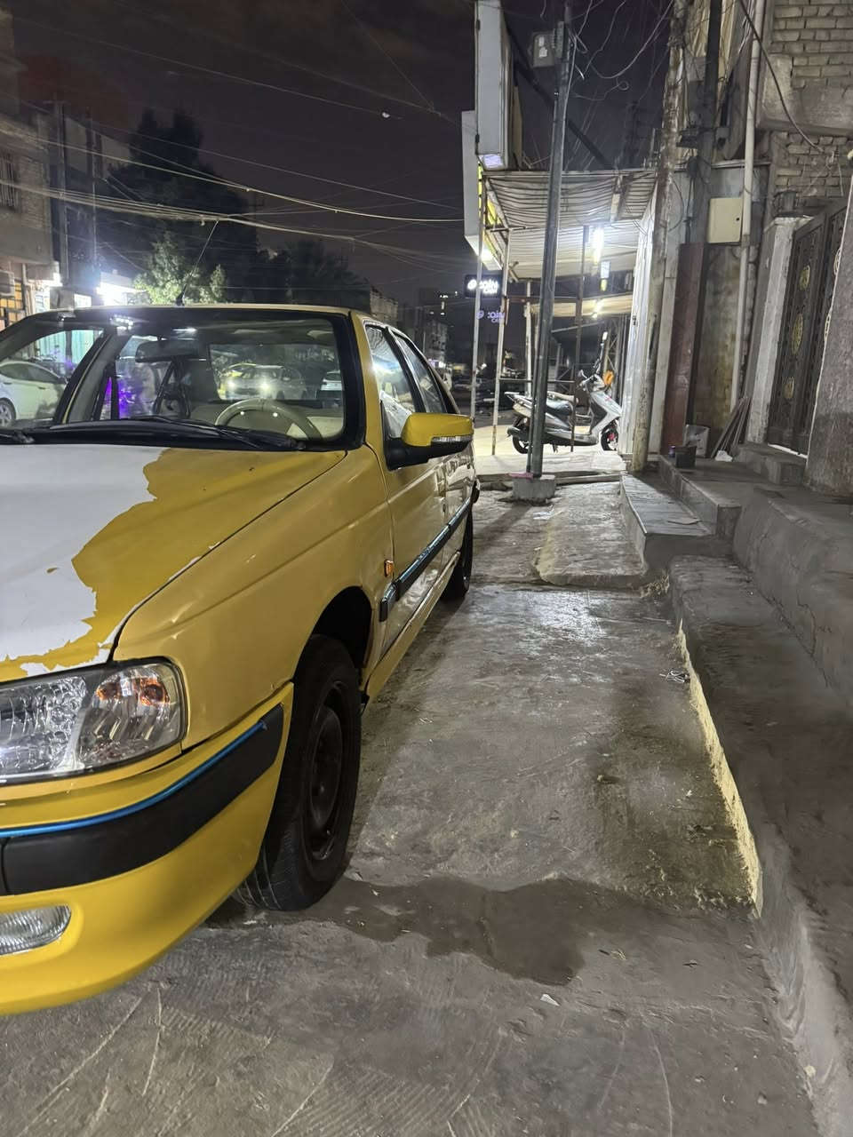 السلام عليكم سيارة بيجو بارص موديل 12بغداد بسمي تحويل ثاني يوم مصغرة هياةصدر جديد صار اسوع من شادة كهربائيات كله شغالة وكير ومحرك بكفالتي السيارة بيه بارد قليل وبنيد مبدل بدون دواخل شاصي لغد مابيهم شي هذا رقمي بغداد الشعب ***********السعر 33$وتدلل
