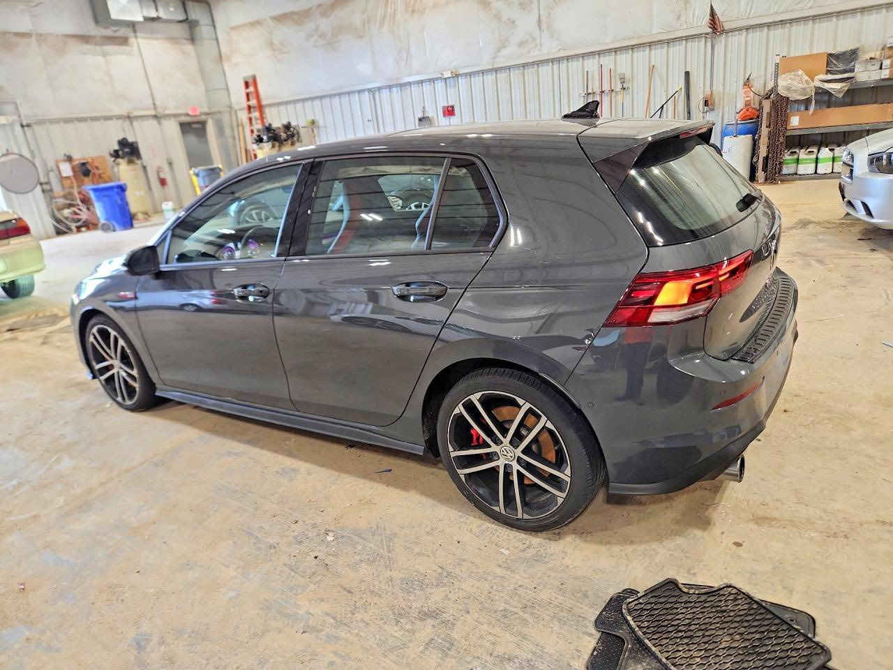 للفائدة
Volkswagen gti autobahn 2024
ماشية 18 الف
ضرر موضح بالصور
شغالة
مواصفات موضحة
كير عادي
محرك اربعة سلندر 2000 توربو
معروضة مزاد بموقع copart.com
مزادها باجر
للمزايدة زيارة مكتب ماهر البدراوي لمزادات السيارات الامريكية و الكندية
الصالحية ٢٨ نيسان


**إذا كنت صاحب هذا الإعلان وتريد حذفه لأي سبب، رجاءا أرسل رسالة إلى الدعم الفني**