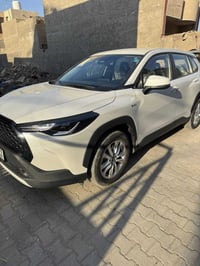 كروس2025 ماشيه12 آلاف مكان السياره بغداد السعر24500 07710578236