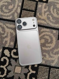ايفون 16 برو ماكس • ٢٥٦ • بطارية ٩٣٪