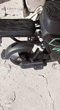 دراجه شحن البيع اR9 مكاني بصره زبير دراجه مكفوله من كلشي شغاله لايت اشاير كلشي شغال بيه سعر 425 بيه مجال *********** /موديل /2025★
