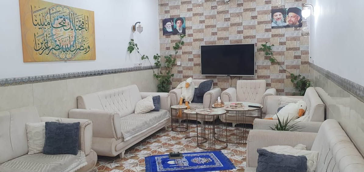 سلام عليكم 
دار للبيع المساحة 150
الوجهة7.5 والنزال 20 
العنوان-بغداد-ناحية الوحدة- سيد عزال

للاستفسار عن سعر واتساب ***********
