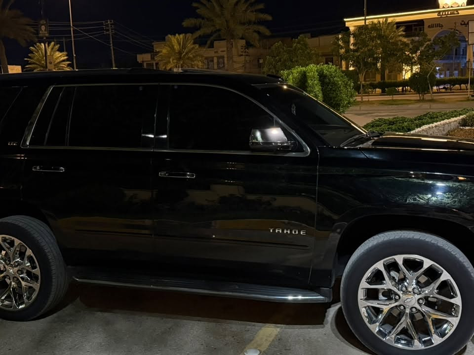 CHEVROLET TAHOE
 L t Z
شوفرليت تاهو
رقم اربيل شمالي 
موديل 2016   🦅 
سعر 370 $
تحويل مباشر ب اسمي سنويه
بيها كتاب تضليل 
فوول مواصفات 
شيفروليت تاهو  وكالة خليجي 
‎الموديل   2016 ( خليجي )
‎اللون : اسود
محرك و گير شرط مامفتوح
سياره مكفول  بدون صبغ بدون حادث   
عدا Pdr بالجاملغ عكس السايق 
كل غراض بلادي موجوده 
‎
‎حجم المحرك : 5300 Cc
‎عدد الاسطوانات : 8 اسطوانات ( 8 سلندر )
‎المواصفات : 
‎* سقف فتحه
‎* المقاعد كهربائية تدفئة و تبريد
‎*مقصوره الركاب من الجلد الفاخر  
‎ 
‎* نظام التعليق مستقل
‎* كشنات ميموري خزن
‎* نظام الصوت BOSE  
*‎اناره LED
‎*نظام سحب مقطوره تحكم كامل 
‎* تشغيل عن بعد 
‎* 5 بصمات 
‎* تحديد مسار 
‎* لد امامي 
‎*مري شفط ‎
‎*  رادار امامي وجانبي 
*‎ جنطه ذكيه كهرباء  
‎* ويل كروم 22 
                       قاصه سريه *  
‎* شاشة خلفيه 
‎* جميع الكشنات كهرباء
‎* كشنات تدفئه تبريد 
‎* شاحن واير ليس
‎* ثلاجه 

‎ للاستفسار
***********
