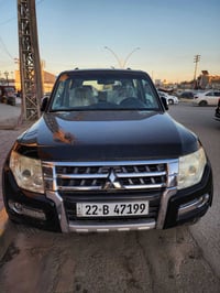 باجيرو ٢٠١٥ • ٩٥٠٠٠ كم • خليجية مكفولة