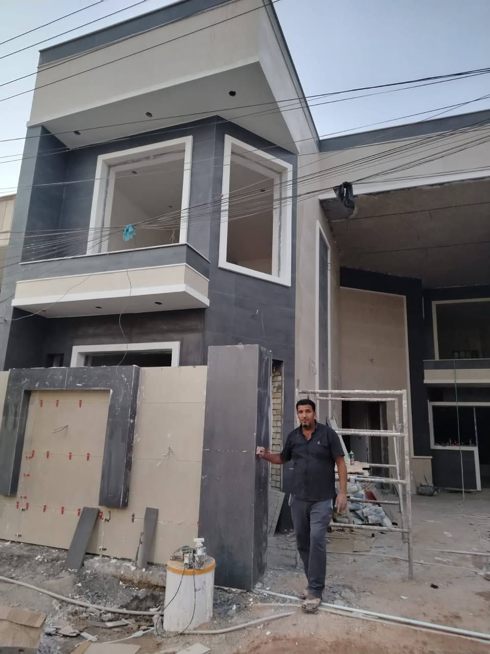 سلام عليكم خلفه  واجهات تصفير لبخ + تطبيك بورسلين  دواخل وخارجي (واصمم واجهات)  وحجر  عنوان بغداد رقمي *********** خاص متوفر
