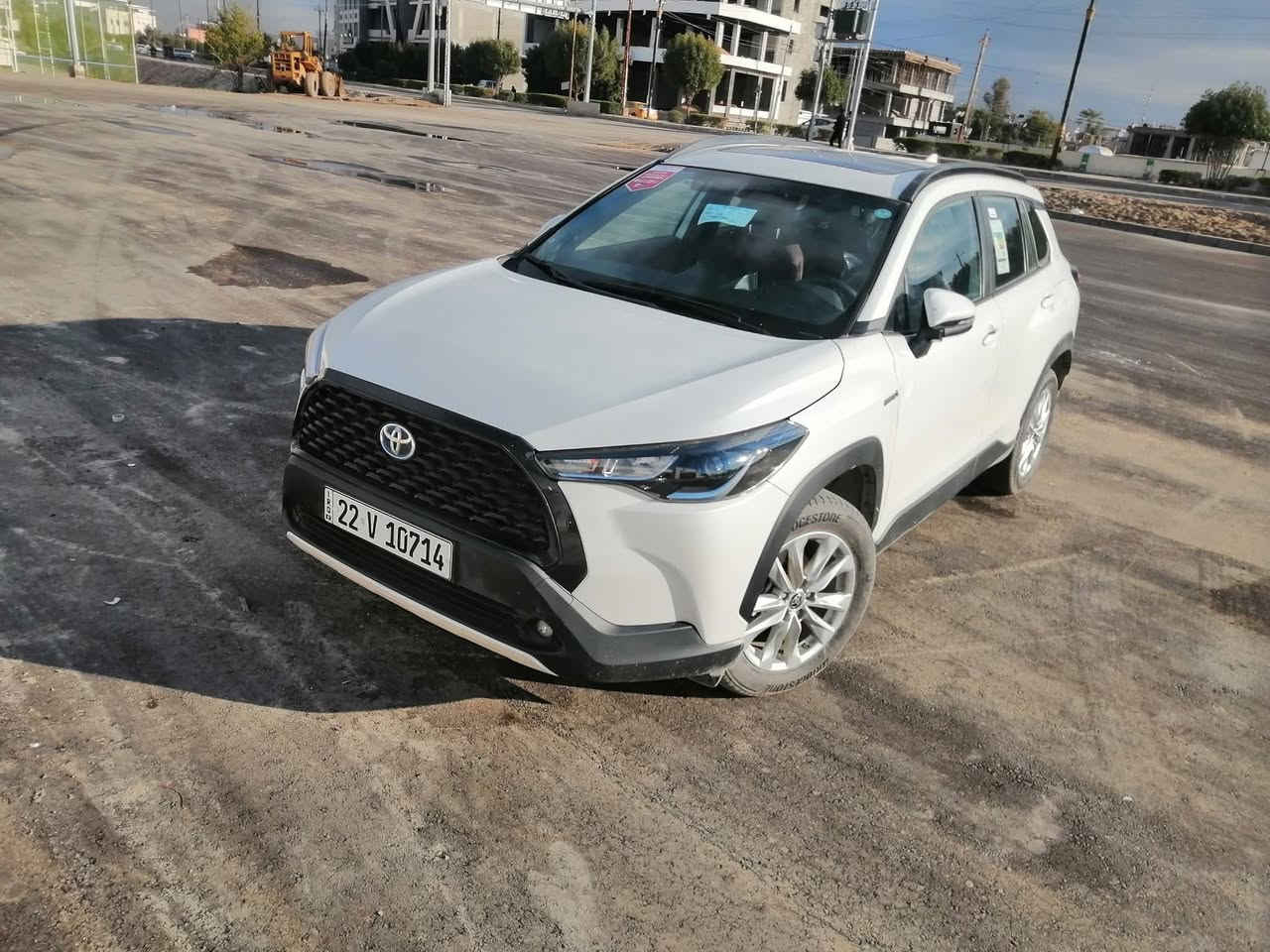 🚗 للبيع: كورولا كروس هايبرد 2024
مواصفات الوكالة الرسمية (ضمان شركة جيهان) • كفالة عامة
• العداد: 33,000 كم
• المواصفات: فتحة سقف، بصمة، شاشة كبيرة (أبل كاربلاي)، 3 كاميرات، رادار 360 داخلي، تبريد قطعتين، ويل كب 17.
• المميزات: صيانة مجانية مستمرة بالوكالة (لغاية 40 ألف كم أو سنتين) + ضمان بطارية الهايبرد 8 سنوات.
• الرقم: أربيل (بإسمي) • 
• الموقع: الأنبار (الرمادي).
💰 السعر المطلوب: 22,000$ (وقابل للتفاوض البسيط للجادين)
📞 للتواصل (واتساب/اتصال): ***********
