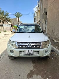 باجيرو 2010 حبتور بسمنه سنويه 2030 رقم جديد صبغ 3قطع بدون ضربه قويه  س...