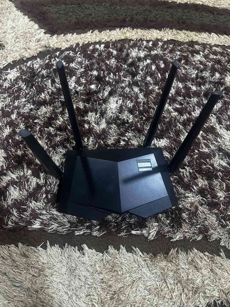 السلام عليكم راوتر وصحن السعر ١٢٠ وبي مجال
ادمن وافق 😒


**إذا كنت صاحب هذا الإعلان وتريد حذفه لأي سبب، رجاءا أرسل رسالة إلى الدعم الفني**