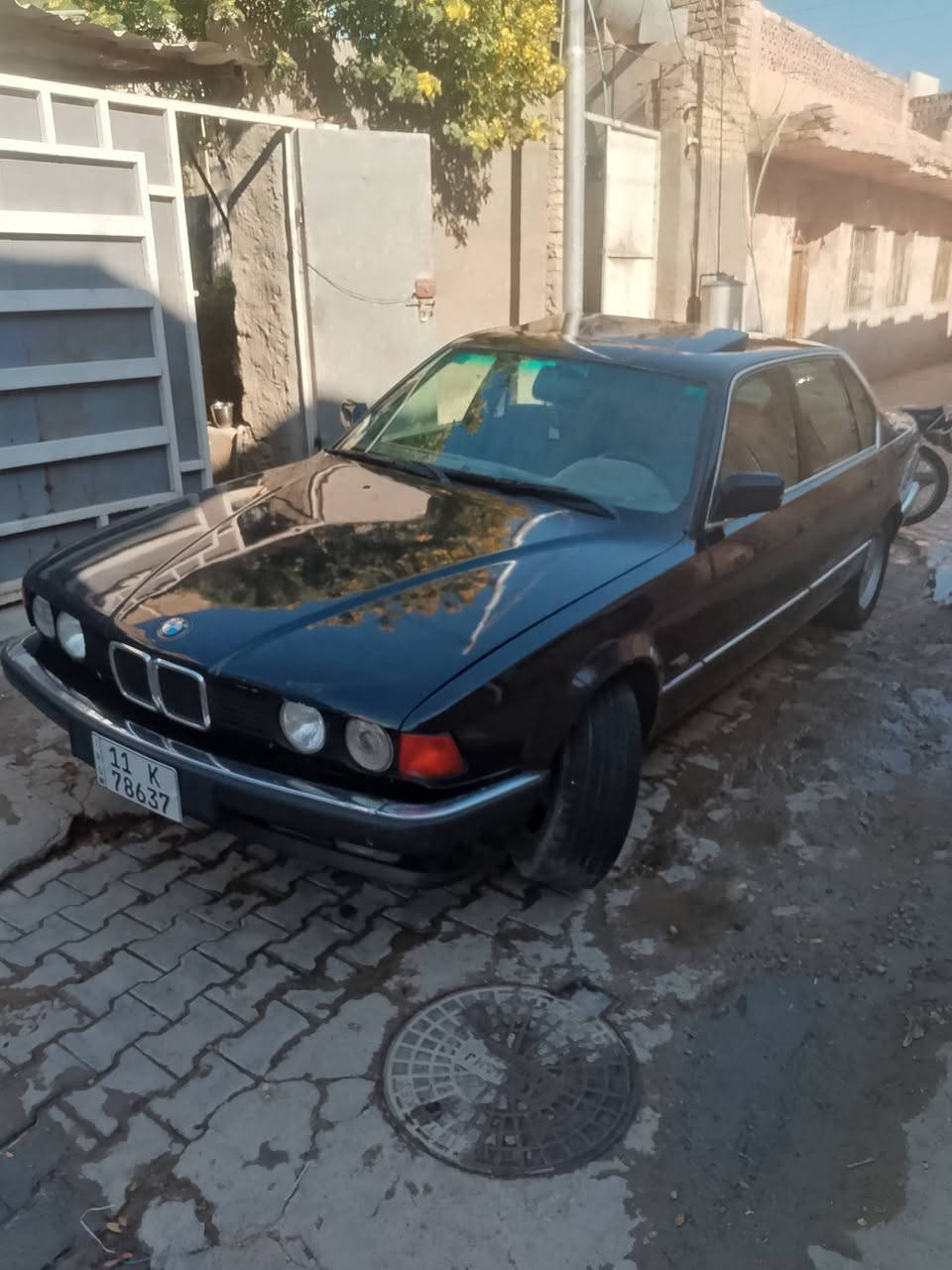 السلام عليكم
للبيع بيم حجم 735 موديل 92 اصل رقم بغداد هزه جديده سنويه لل 30 

تبريد شغال كهربائيات شغاله كله حداديه جديد من الطول للطول

محرك جديد ستوني شاده وارد ياباني

سلايت شغال طكتين جام كهربائي اربعه شغالات

كشنات كهربائيه شغاله 

السعر 55اوبيه مجال بصيط رقم الهاتف ***********مكاني ميسان قضاء الجر الكبير
