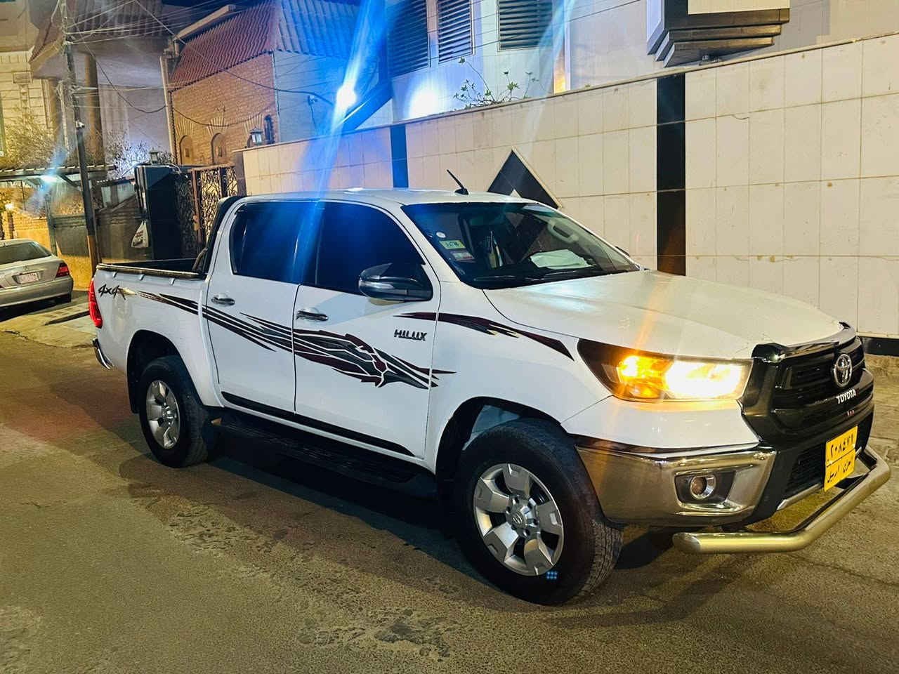 سلام عليكم فورويل موديل 21سياره مجفيه
مكينه كير تبريد تدفئة كفاله ***********
السعر 190
