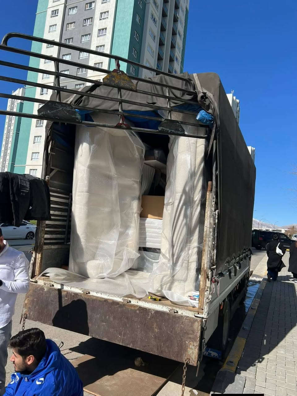 شــركة نجوم بغداد لنقل ألاثاث 

☎️اتصال +واتساب[*********** ]
 
☎️اتصال +واتساب [***********]

#ملاحظه (نتكفل بكافه الموافقات الأمنية ♦️)

#تقدم لكم #شركه #نجوم بغداد لنقل الأثاث 

1️⃣فتح وشد غرف النوم بكافة أنواعها .
2️⃣فتح وشد السبالت .
3️⃣فتح وشد الكاونترات بأنواعها.
4️⃣تغليف الاثاث حسب طلب الزبون .  
🔺وبأسعار مناسبه للزبائن .
