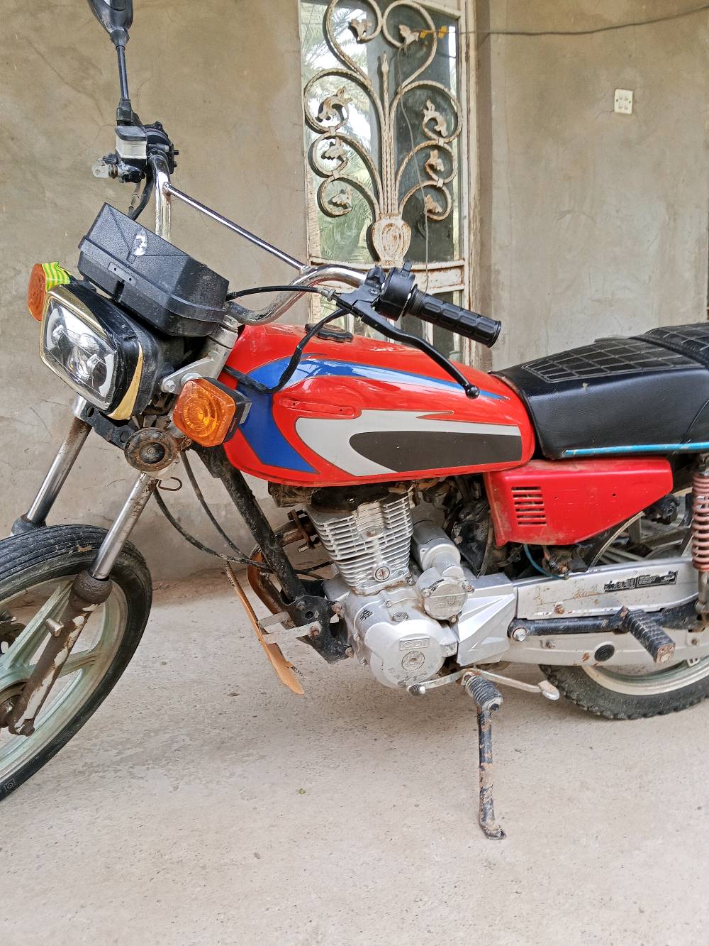 دراجه سافانه موديل 2019 كلك لبيع المكان صدور المشروع قريب عله الطاقه الكهربائيه السعر اتصل***********