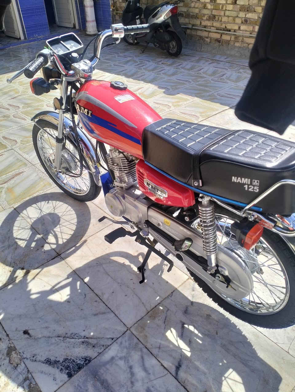 سلام عليكم دراجه ايراني اوراق سكنر مكفوله كفاله عامه السعر 950بيه مجال قليل رقمي ***********
