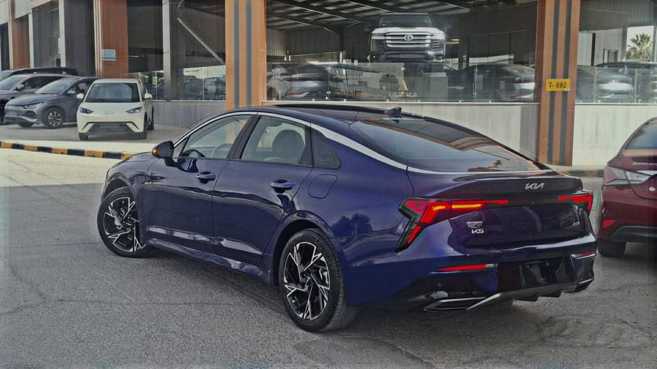 سلام عليكم K5 لبيع مديل ٢٥ فول عده الفتحه صور الحادث موجود بل منشور السعر ١٤٥
فقط اتصال *********** مكلف بل نشر
