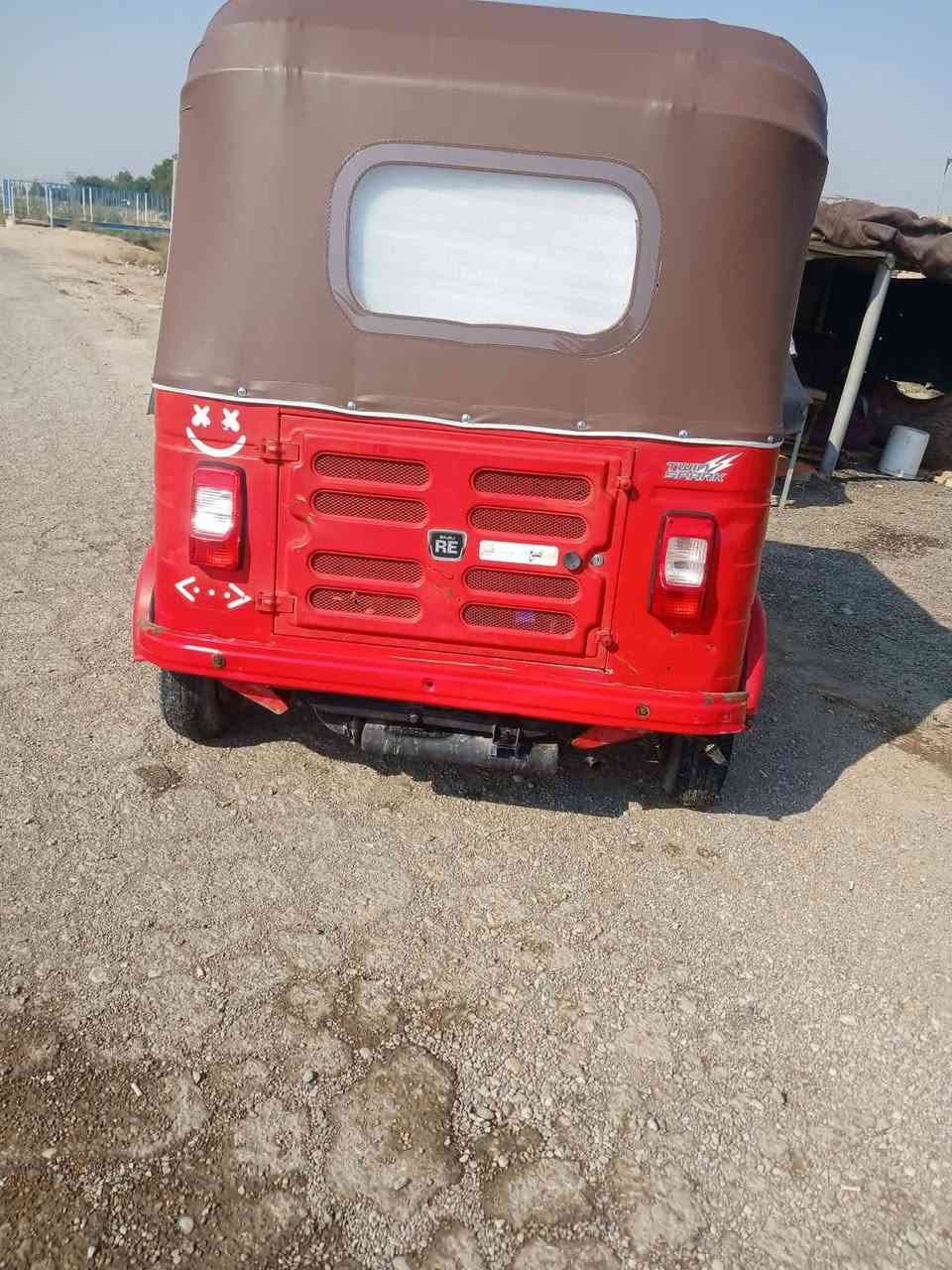 سلام عليكم ..
تكتك 18 للبيع رقم وسنوية بسمي السعر 4100 وبيها مجال مكاني كوت حي الجهاد ***********
