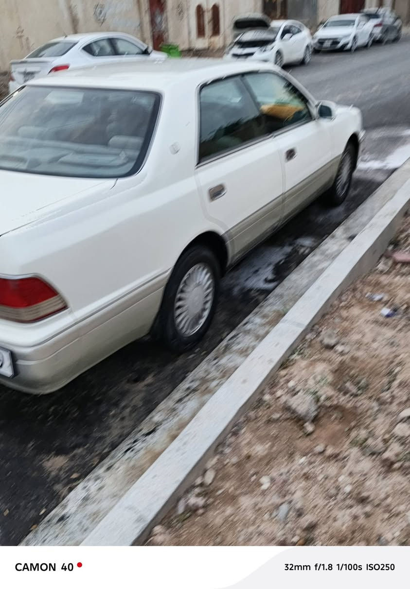 سلام عليكم سيارة للبيع مديل تلاثة وتسعين راس الثور بيهة ضربة بجم امامي مبدل سيارة مكفولة نقل جثة ما مكصوصة كهربائي تسعين بلمية تخم تاير كير محرك جديد بكان بصرة زبير السعر 88 وبيها مجال


**إذا كنت صاحب هذا الإعلان وتريد حذفه لأي سبب، رجاءا أرسل رسالة إلى الدعم الفني**