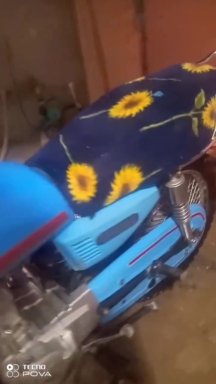 دراجه اربعه قير رقم كهربائيات كامله سعر 1350 بمجال الطيبين ***********
