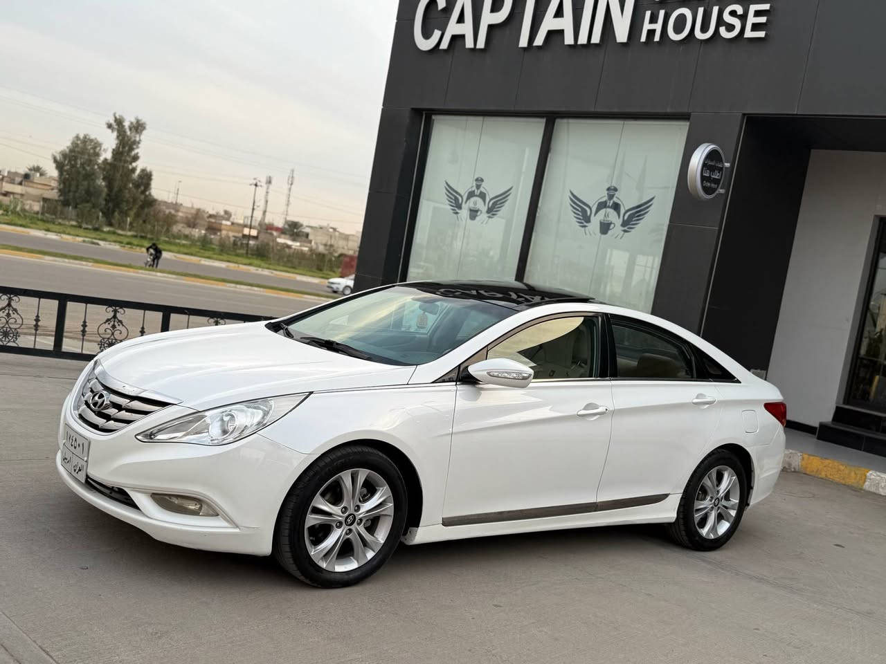 سيارة سوناتا خليجي موديل 2011
شرط كير محرك ما مفتوحه صدر امامي خلفي جاهزها اربعه تايرات جددت تحويل مباشر موصفات معروفه بيها فقط جاملغ امامي كلير وباقي كفاله عامه سعر 130
***********
