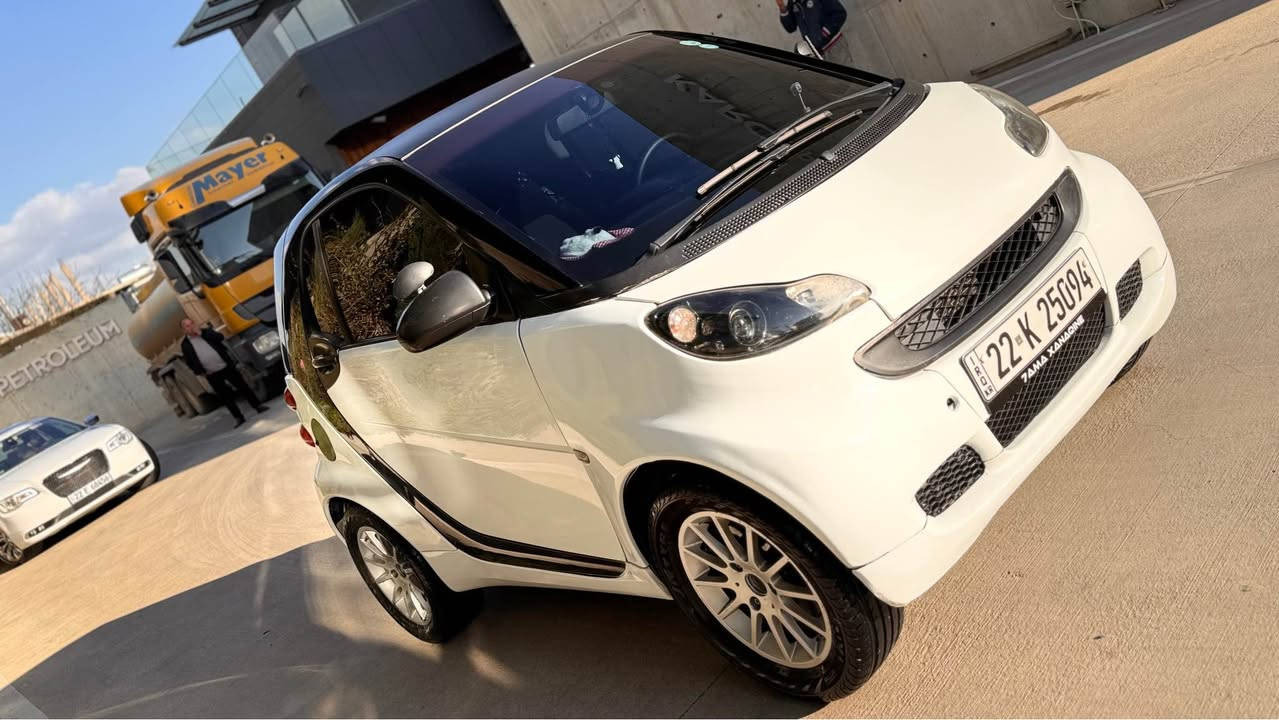 Smart 2010
سمارت ٢٠١٠
بۆیاخ:
هەموو گیانی فایبەر گڵاسە و هەیکەلی بۆیاخی نیە
سەنەوی و تابلۆ:
بە ناو خۆمەوەیە تا ٢٠٣٠ تازەیە
میکانیك:
گێڕ بە شەرت
مەکینە بە شەرت
کارەبای بە شەرت
تەقە و ڕەقە بە شەرت
مواسەفات:
٦ گێڕی ئۆتۆماتیك
سویچ کۆنترۆڵ
جام کارەبا
گڵۆپی تەم
ماوەی ڕۆشتن:
١٧٠کم
نرخ:٤٩$ و مەعامەلەیەکی کەم
ژمارە مۆبایل:
***********
***********
شوێن:
سلێمانی-زەرگەتە السليمانية, العراق
