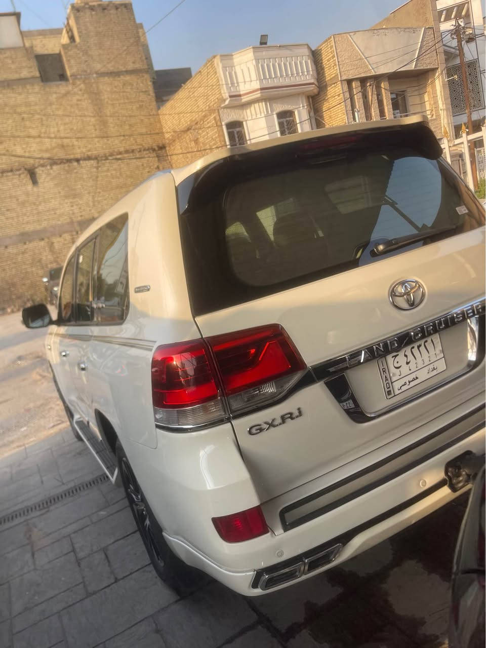 السلام عليكم ورحمة الله وبركاته للبيع فقط لاندكروز 2011 ستينيه اصليه السياره فول مواصفات مكينه كير حداديه خير من الله صبغ التحديث فقط السياره السعر 275 وبيها بسبط كلش كلش وشرط التحويل السياره خير من الله بغداد, العراق


**إذا كنت صاحب هذا الإعلان وتريد حذفه لأي سبب، رجاءا أرسل رسالة إلى الدعم الفني**