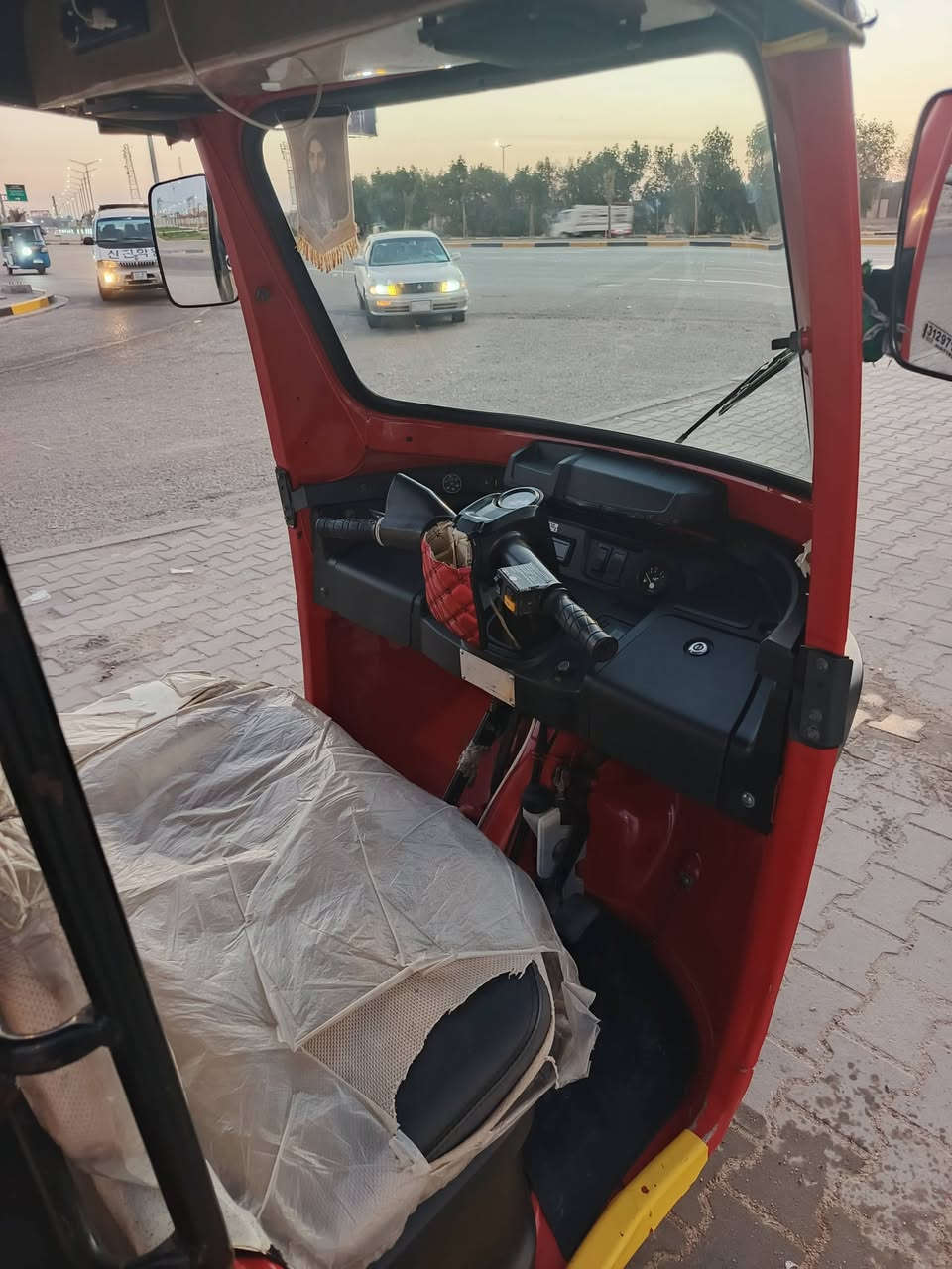 تكتك البيع رقم وسنوي مديل ٢٢ طالع ٢٣ كفال عام وشري يخبر عنون بصره ***********
