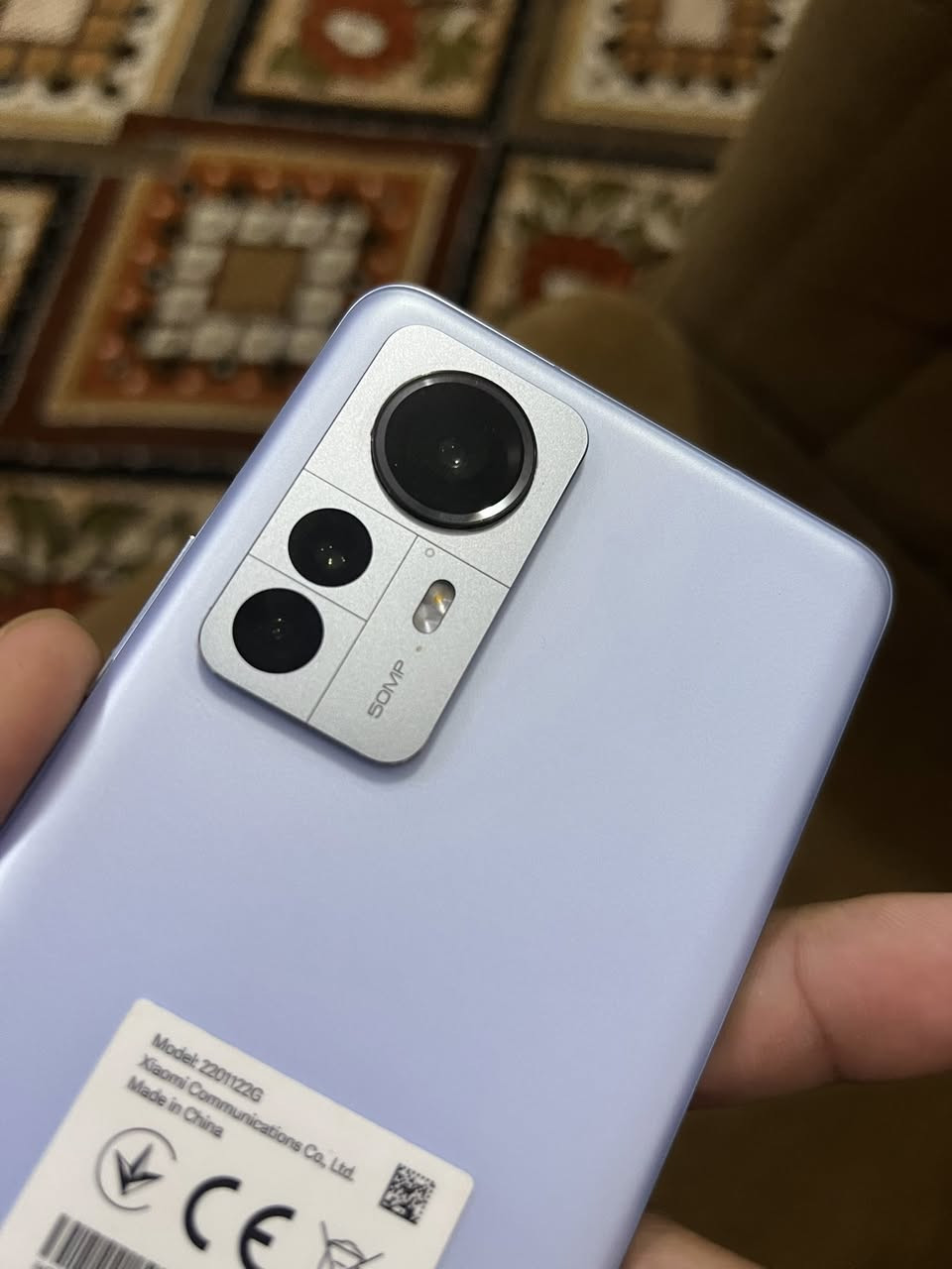 شاومي 12 كامل الملحقات شاحن كارتون جهاز نضيف شخط مابي مكاني مفرك غماس ***********
