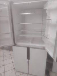 ثلاجة مجمدة • ٣٠قدم • النجف