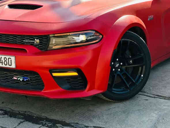 مساكم الله بالخير 
دوج جارجر وايد بدي اصل 2023 النداء الاخير 
محرك  V8 6.4 
حادثها بارد فقط بالجاملغ الخلفي
السيارة عليها اضافات هواية 
شوتة afe 
ستيرن فور جت 
ثروتل afe 
داخل احمر 
كراسي خزن ميموري 
ستيرن كهرباء 
تدفئة وتبريد المقاعد 
Led ززع متغير الالوان 
زرع عدسات 
سقف روز رويز 
تغليف طافي ppf يم جيو شيلد 
مكاني بغداد 
***********
