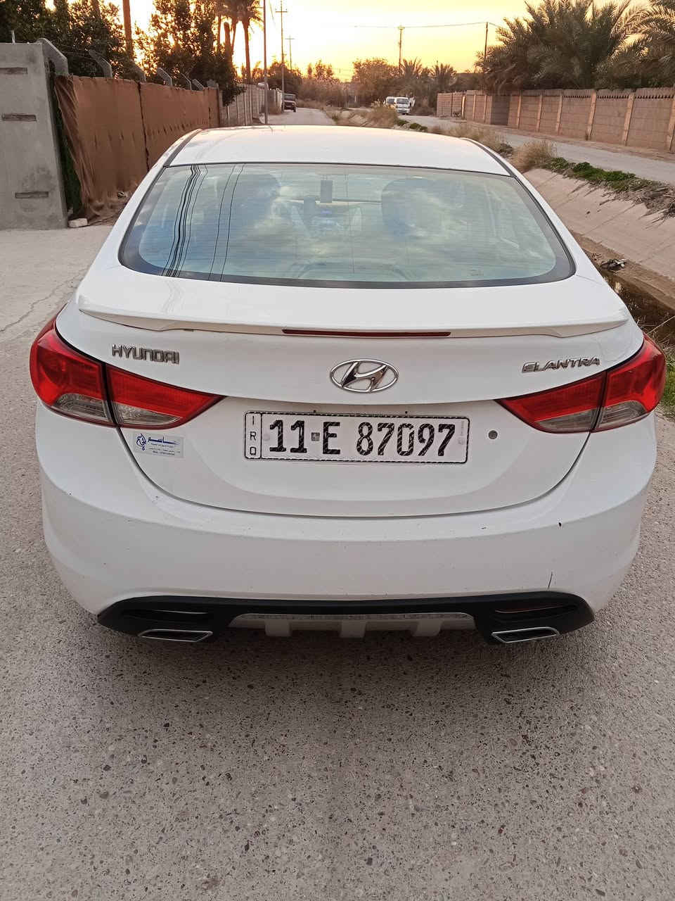 السلام عليكم النترا موديل 2013 وارد خليجي  تحكم استيرن جهتين اشاير بالمري . صور السونار منشور السياره جديد وجاهزا مكينه وكير وحداديه وتبريد مكفولات مكينه 1600 دوش رقم جديد تحويل مباشر هزه جديده العنوان بغداد الرقم ***********السعر113وبي مجال شي بسيط
