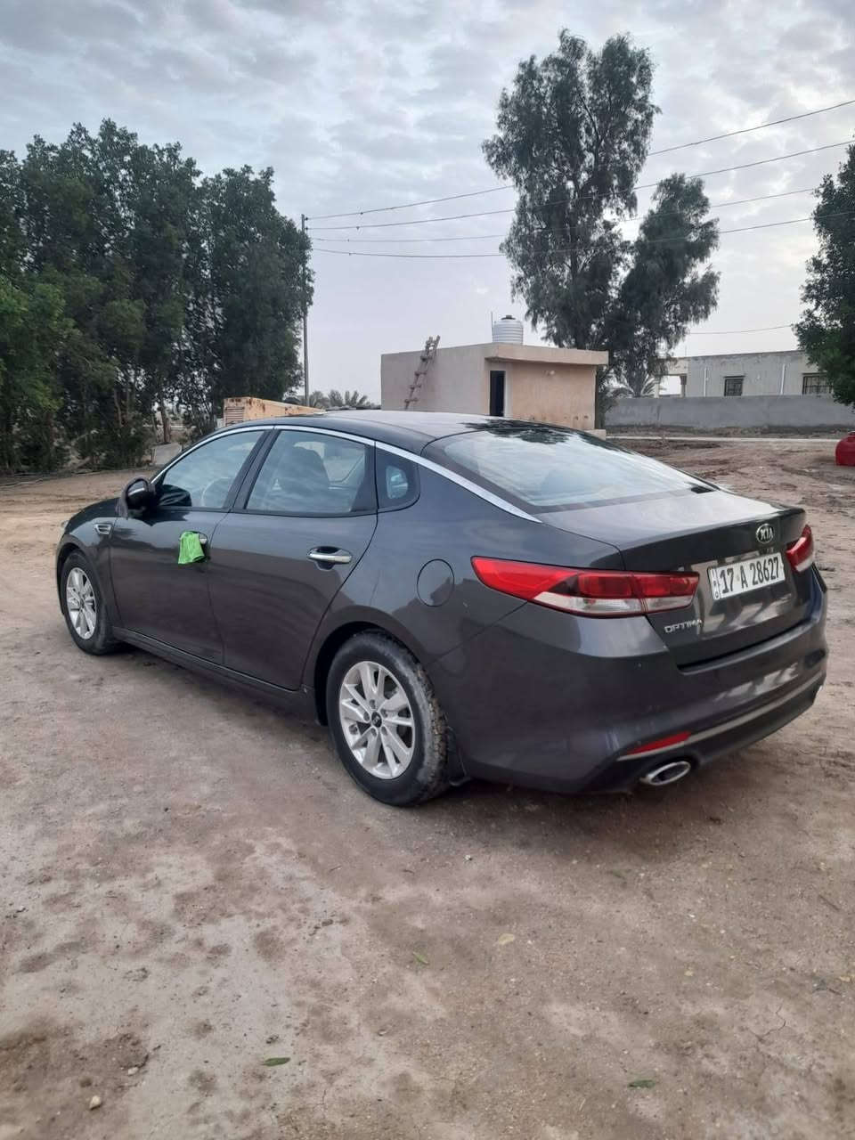 كيا اوبتيما خليجي مديل 2017 مكينه
2400 كير ومكينه ما مفتوح شرط سعر ١٤٧ وبيهه مجال 
بصيط رقم الهاتف ***********  مكان السياره سماوه 
الوركا
