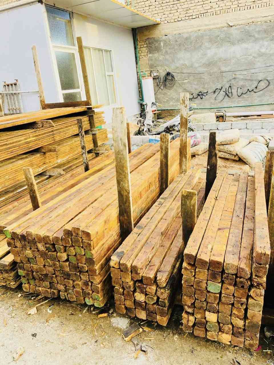 قالب خشب للبيع 8/ مكعبات/***********
