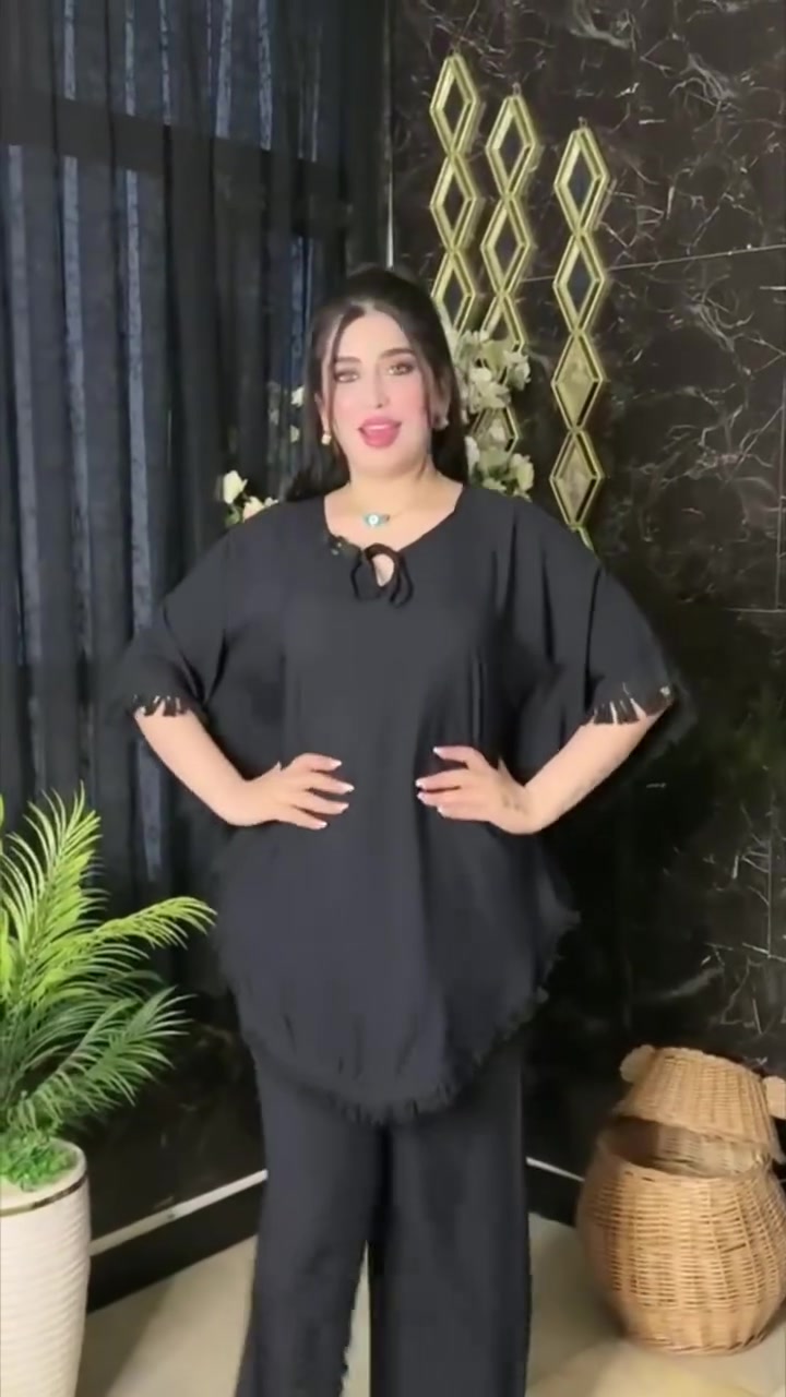 تراك كشمير اسود موديل خفاش فراشة 
فري سايز يلبس وزن 60 إلى 90 ك. 
السعر 115


**إذا كنت صاحب هذا الإعلان وتريد حذفه لأي سبب، رجاءا أرسل رسالة إلى الدعم الفني**