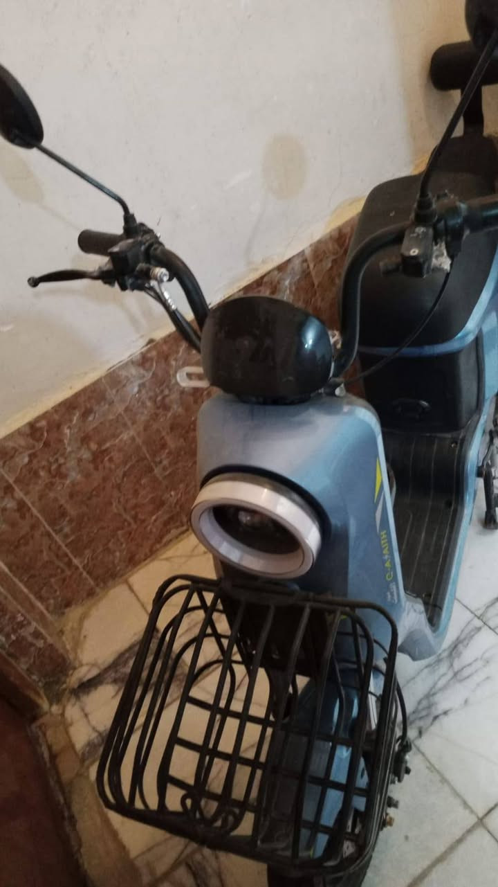 دراجه شحن
موديل ٢٥ 
للبيع نقص بطاريه 
بابل قضاء الهاشميه 
***********
