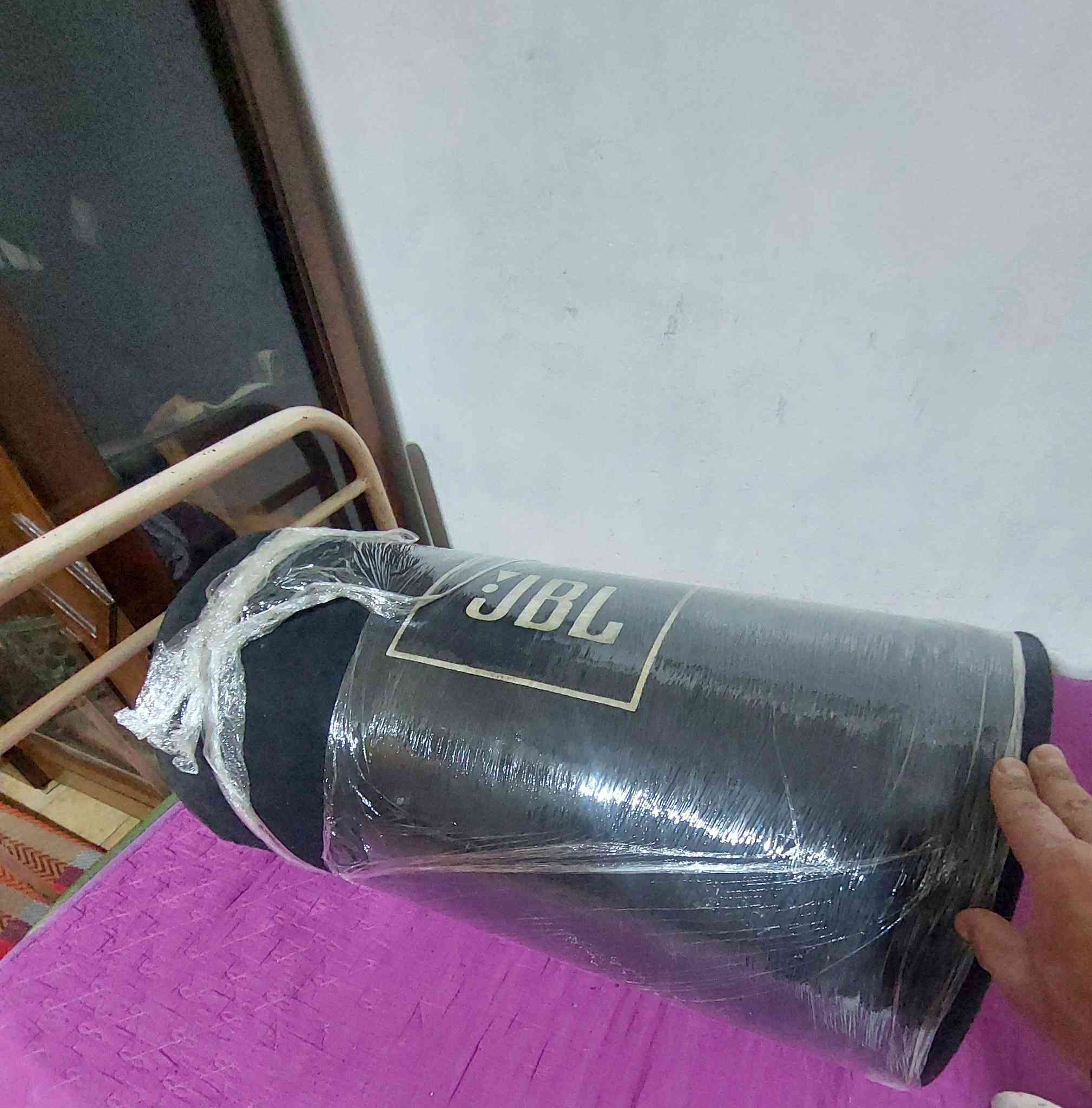 دمام ١٢ انج JBL 1000
شرط فحص متوفر توصيل 
مكاني بغداد مدينه الصدر


**إذا كنت صاحب هذا الإعلان وتريد حذفه لأي سبب، رجاءا أرسل رسالة إلى الدعم الفني**