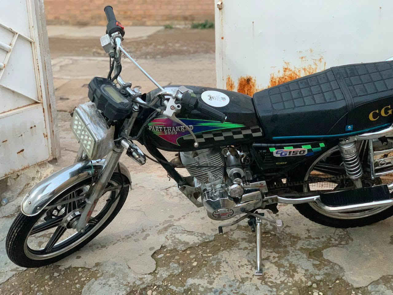 دراجه موديل 20 شرط نضافه فول السعر 560 بيها مجال قليل العنوان كركوك عرفه اني مكلف بل نشر اتصل ع رقم او مراسله وتساب ***********
