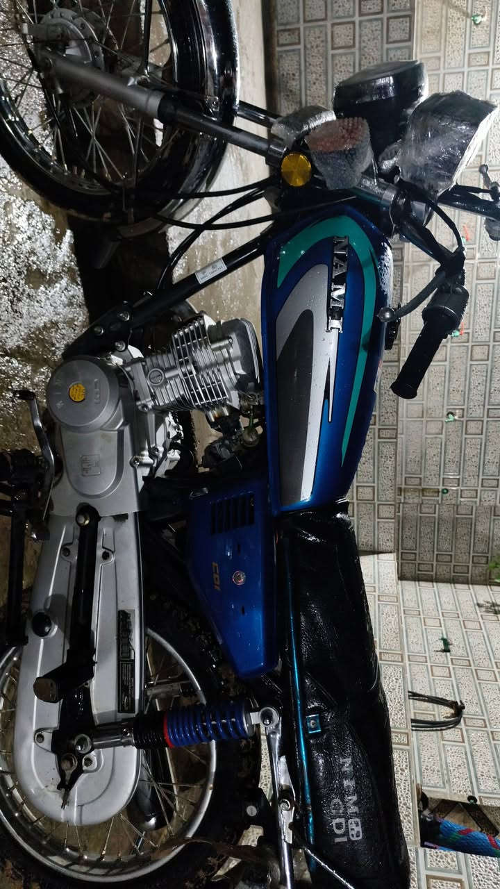 دراجه البيع نامه موديل ٢٤سعر ٦٧٥وبيه مجال


**إذا كنت صاحب هذا الإعلان وتريد حذفه لأي سبب، رجاءا أرسل رسالة إلى الدعم الفني**